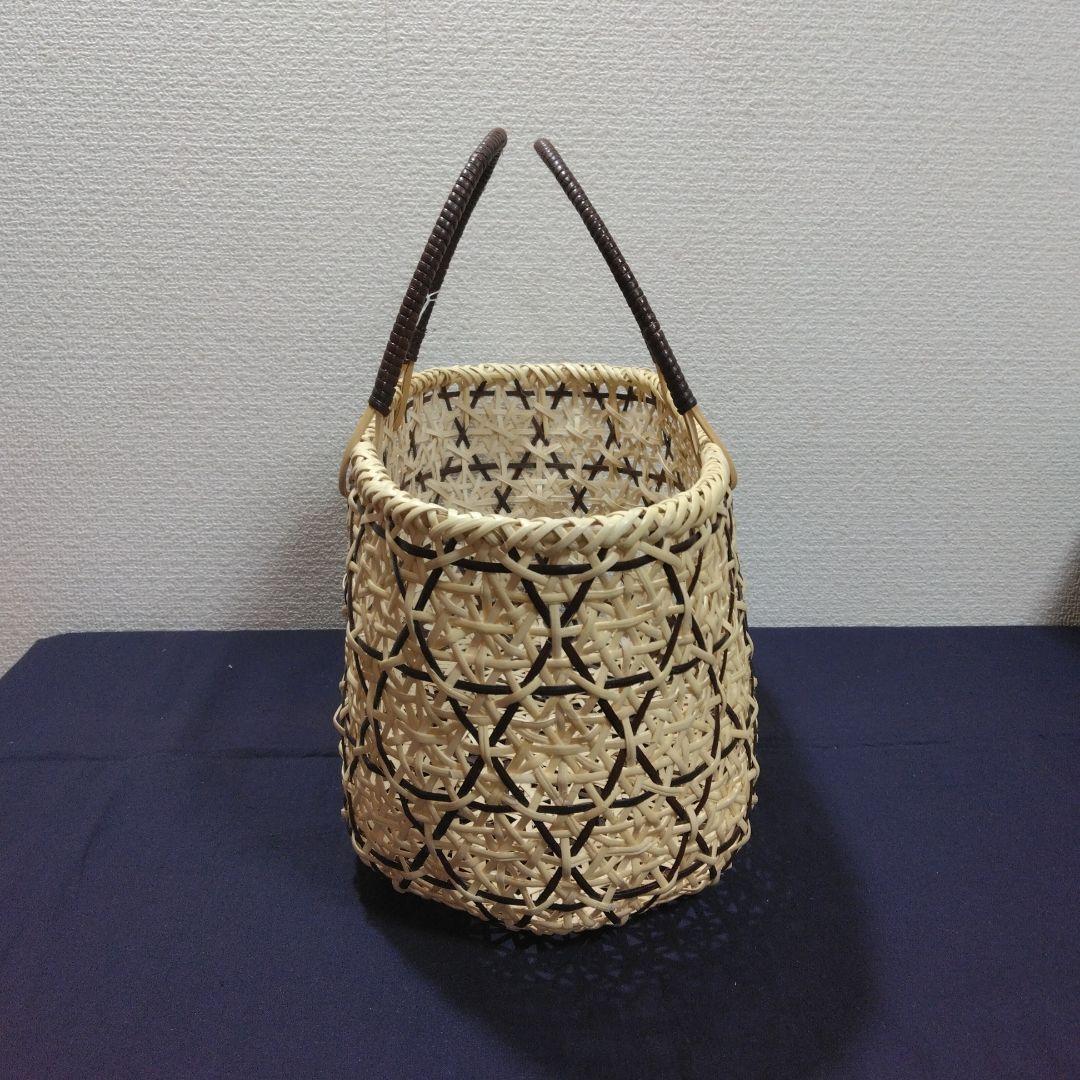 皮籐の華編み籠　37