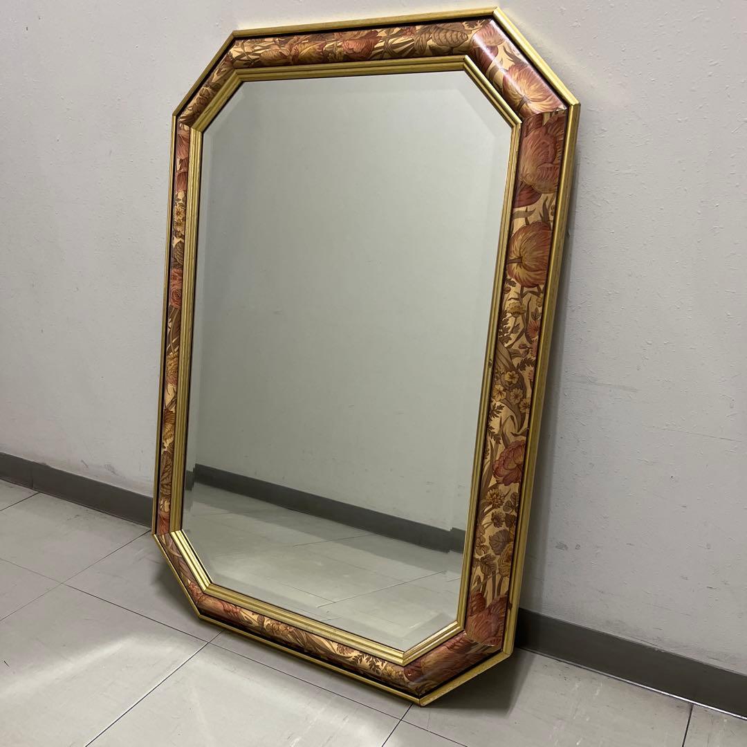 イタリア製　アンティーク　ウォール　ミラー　花柄装飾 八角形　壁掛け鏡