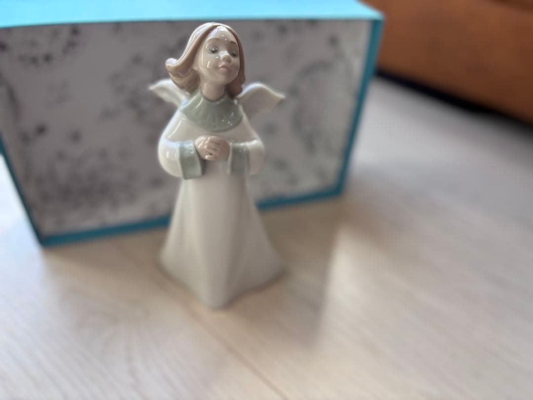 リヤドロ　天使 新品 人形 置物 LLADOR 陶器製アンティーク