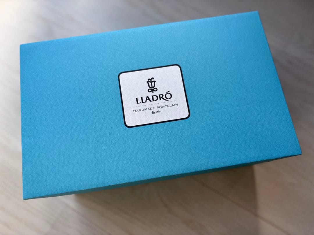 リヤドロ　天使 新品 人形 置物 LLADOR 陶器製アンティーク