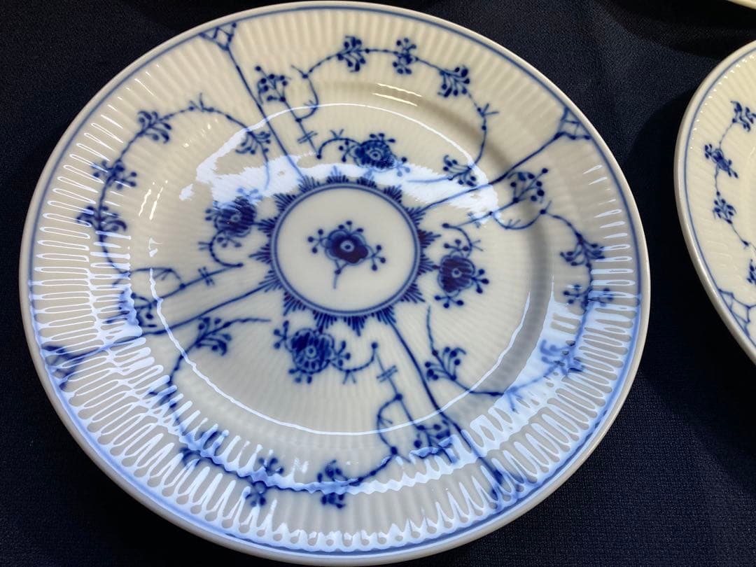 ロイヤルコペンハーゲン　ブルーフルーテッドプレインプレート　19.4㎝×４枚‼️