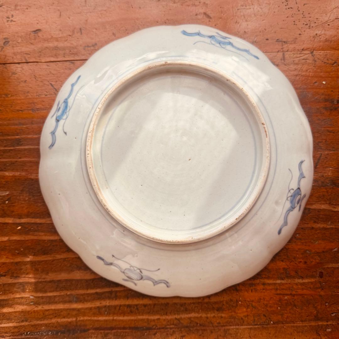 骨董皿 希少　カエル文 火焔文　金彩赤絵皿　輪花皿 かえる文　金カエル