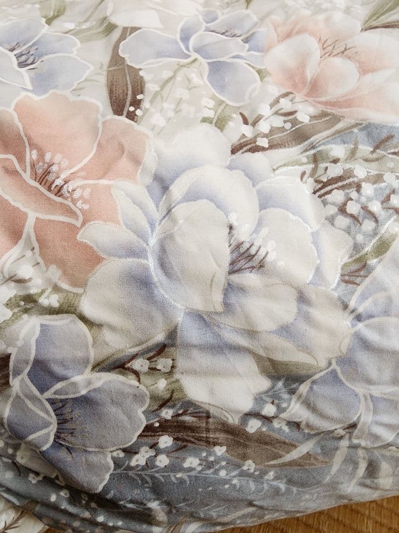 花柄　羽毛布団