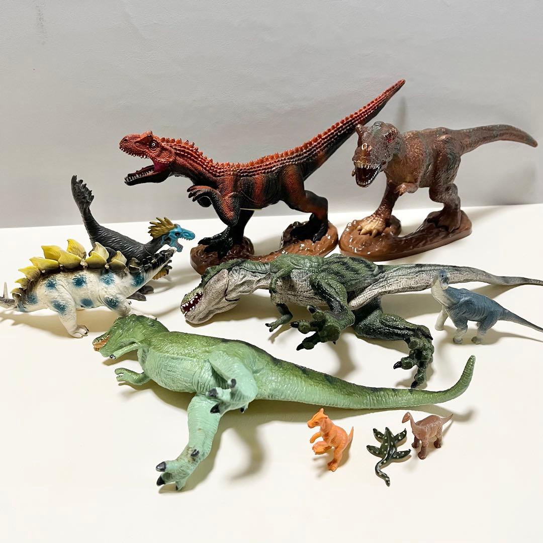 恐竜フィギュアセット - メルカリ