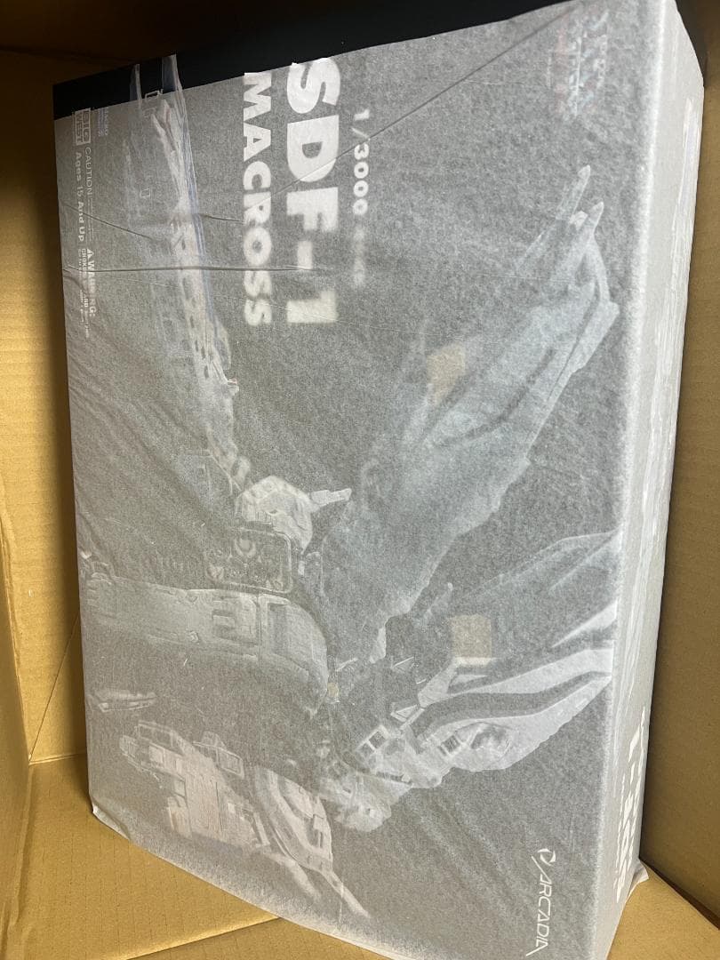 1/3000アルカディア　マクロス「 完全変形SDF-1 MACROSS」