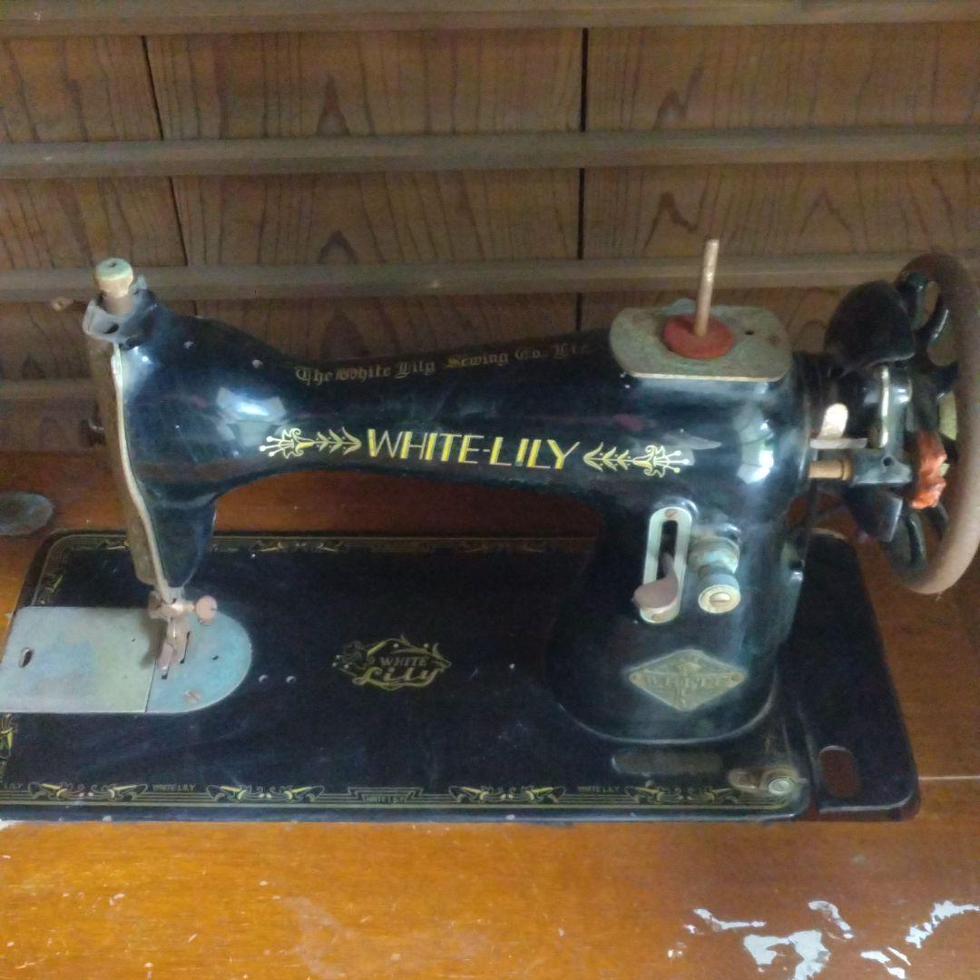 昭和レトロ アンティーク 足踏みミシン ジャンク品 - メルカリ