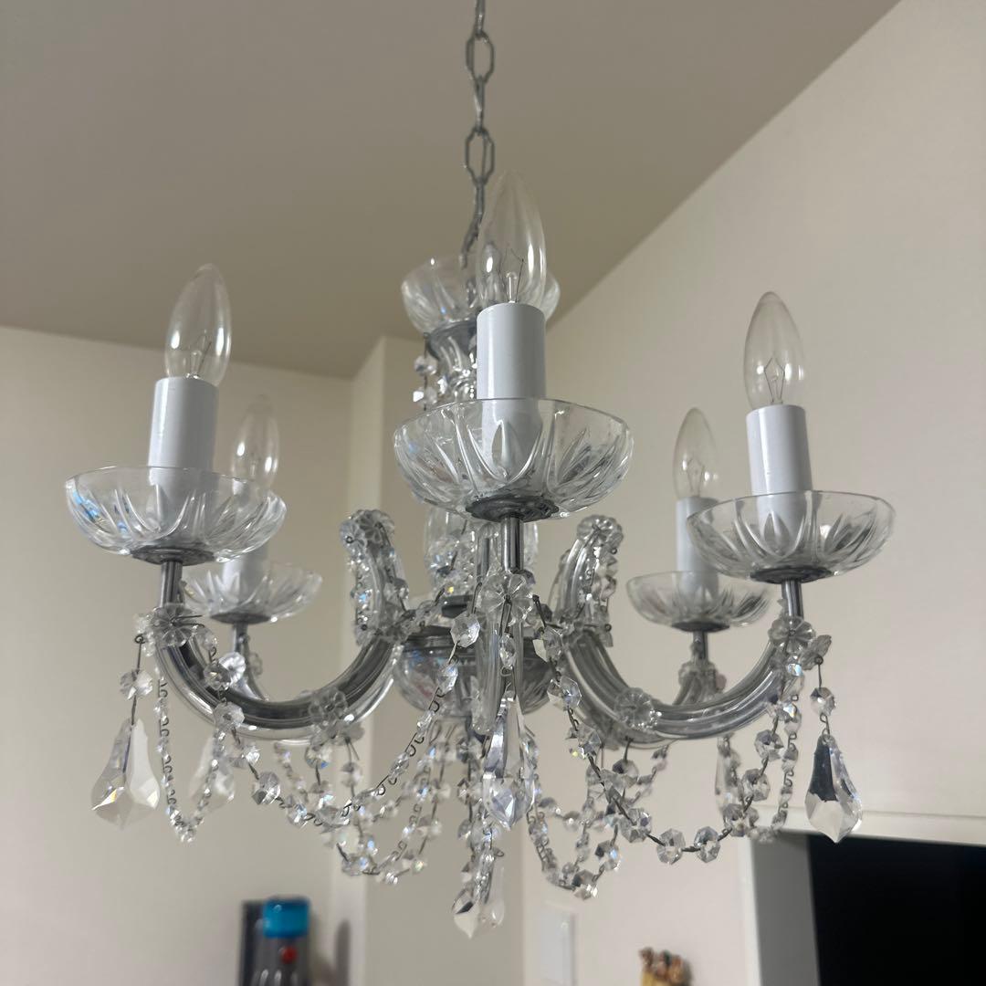 シャンデリア　約6畳用 ランプ付き　大塚家具オリジナル商品