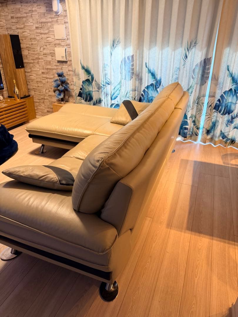 最終値下げ！ カウチソファ 本革 人気のアイボリー 大人気モデル ロゾ4