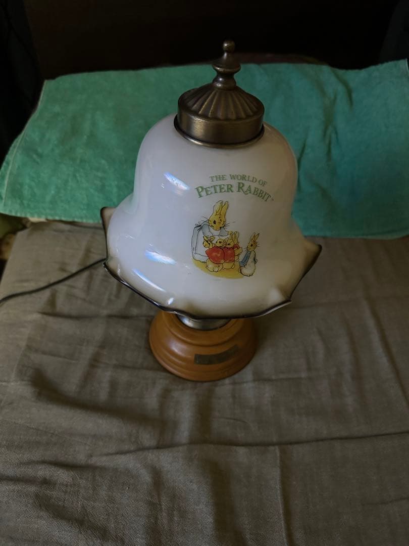 Peter rabbit スタンドランプ