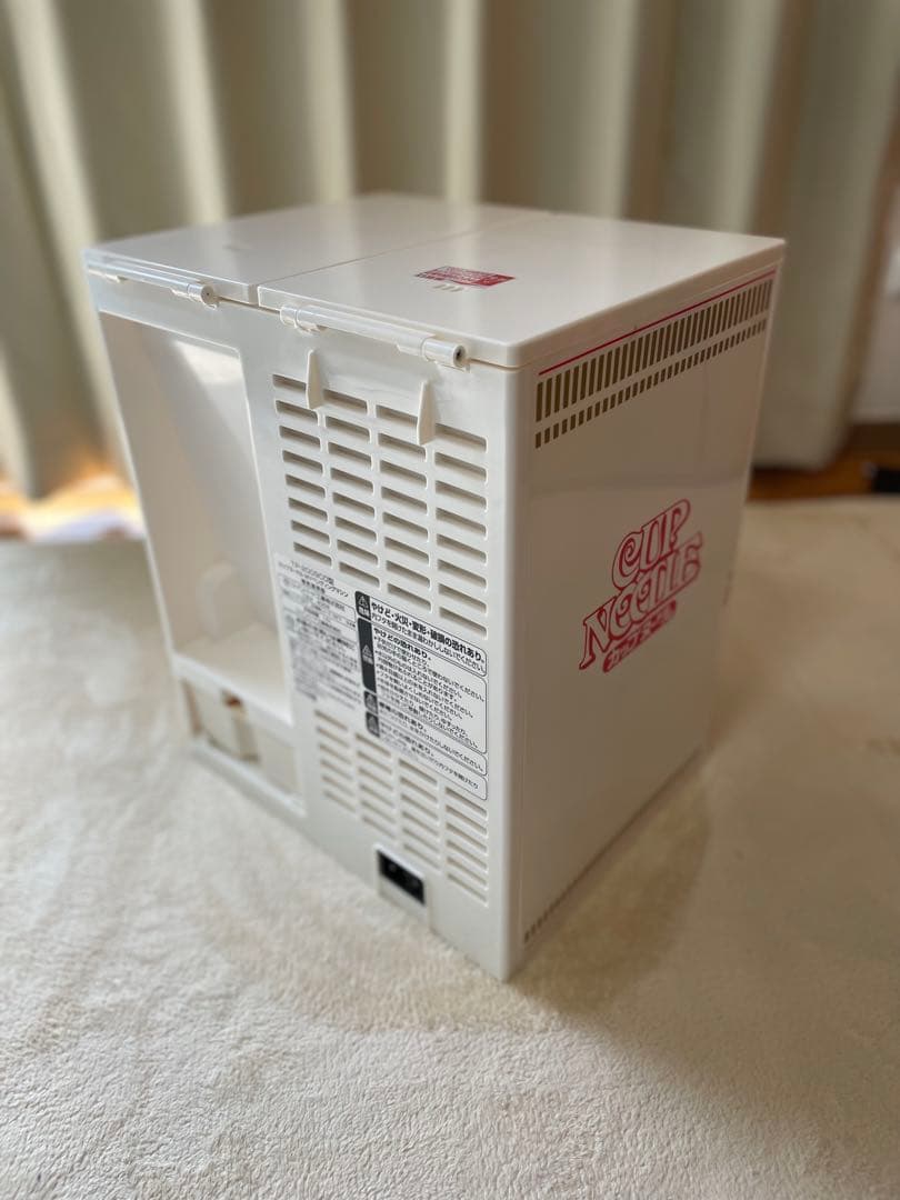 家庭用】カップヌードルMYベンディングマシン(自動販売機型給湯器