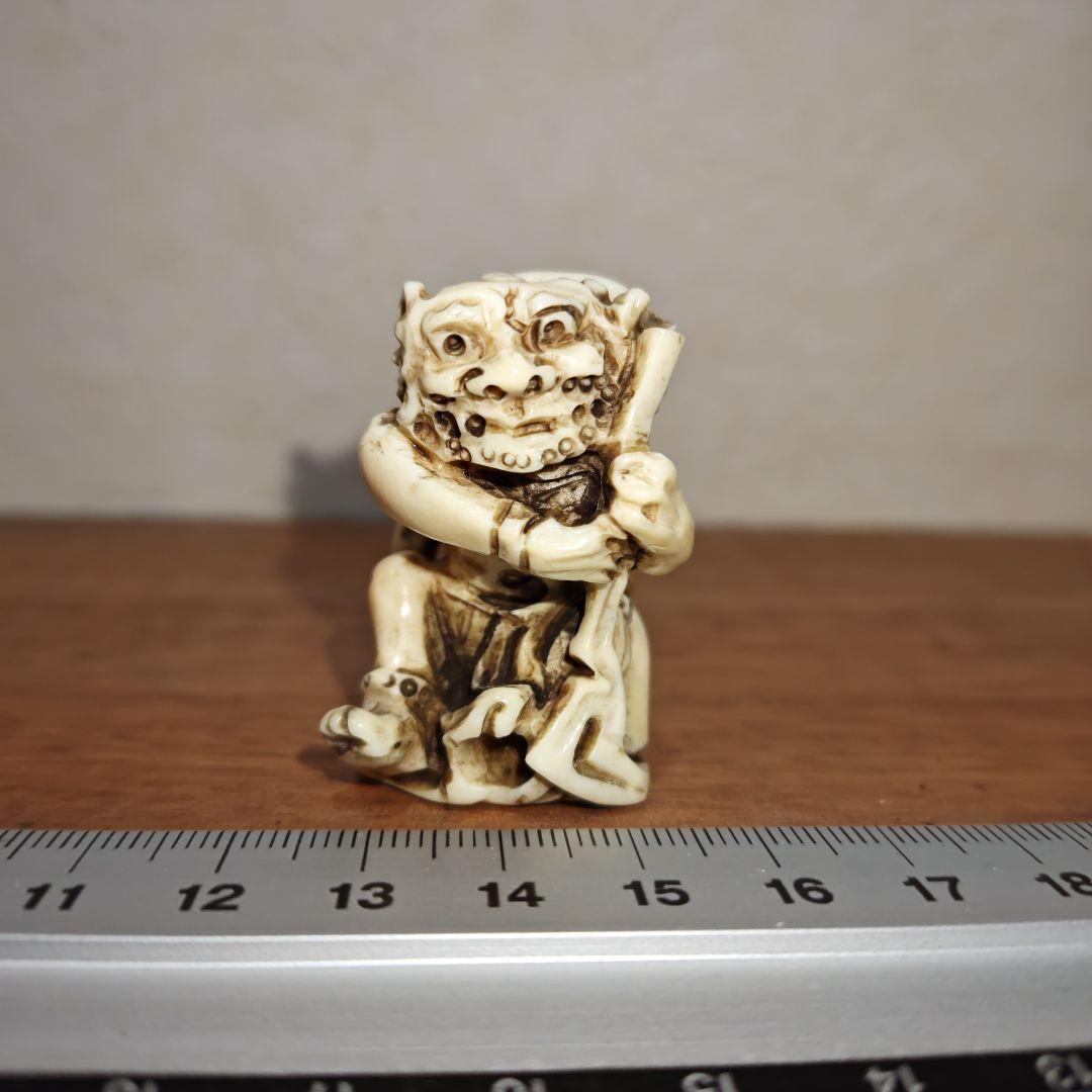 時代提物 神像根付 天然素材 在銘【風神雷神】高さ約4.4cm 重19ｇ 厄除け