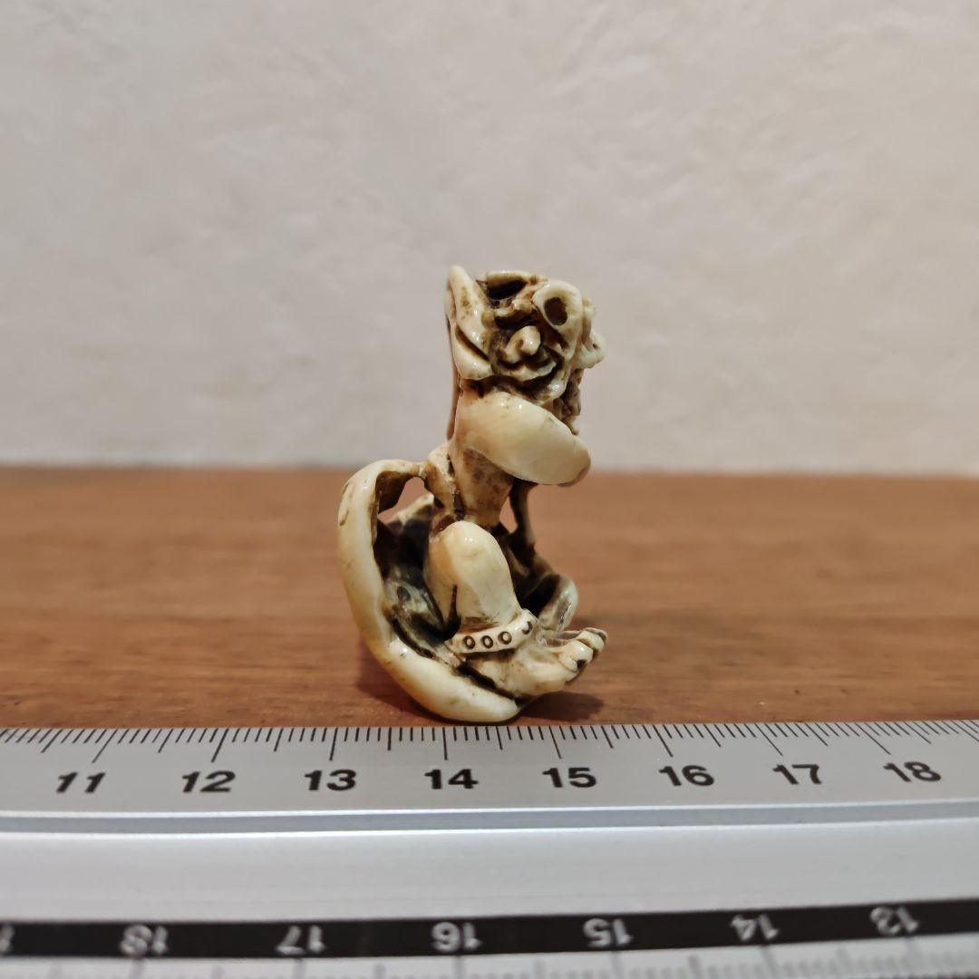 時代提物 神像根付 天然素材 在銘【風神雷神】高さ約4.4cm 重19ｇ 厄除け