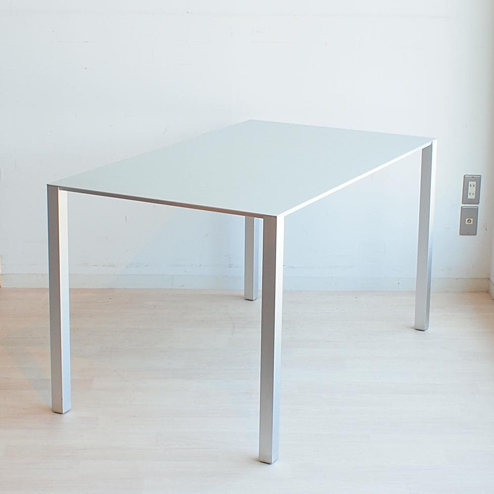 カッシーナ/Cassina エアフレーム テーブル 130cm B