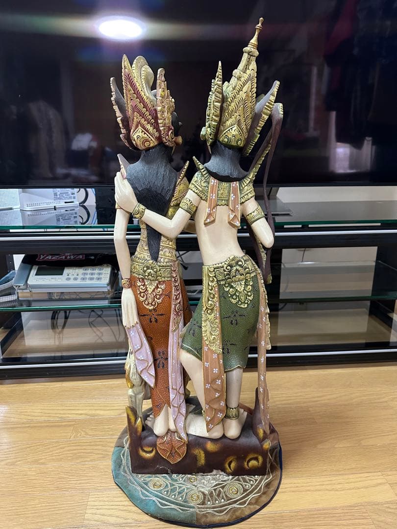 高さ880木彫り　ラマ&シーターペア　一本の無垢の木の彫刻