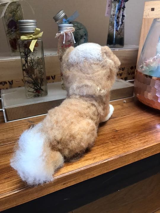 羊毛フェルト　チワックス