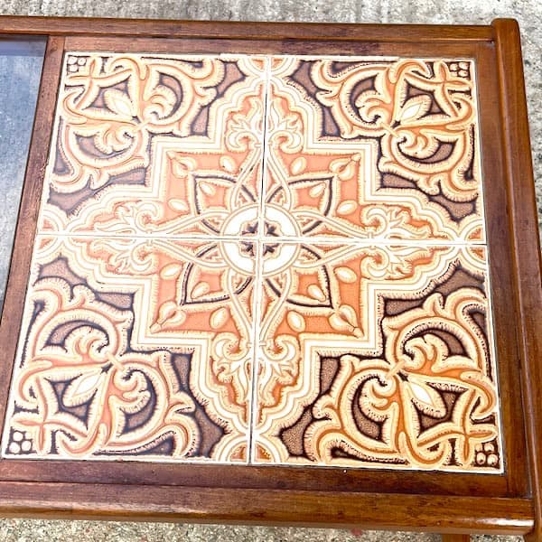 関西限定　送料別　ジープラン　ガラスコーヒーテーブル　タイルトップローテーブル2