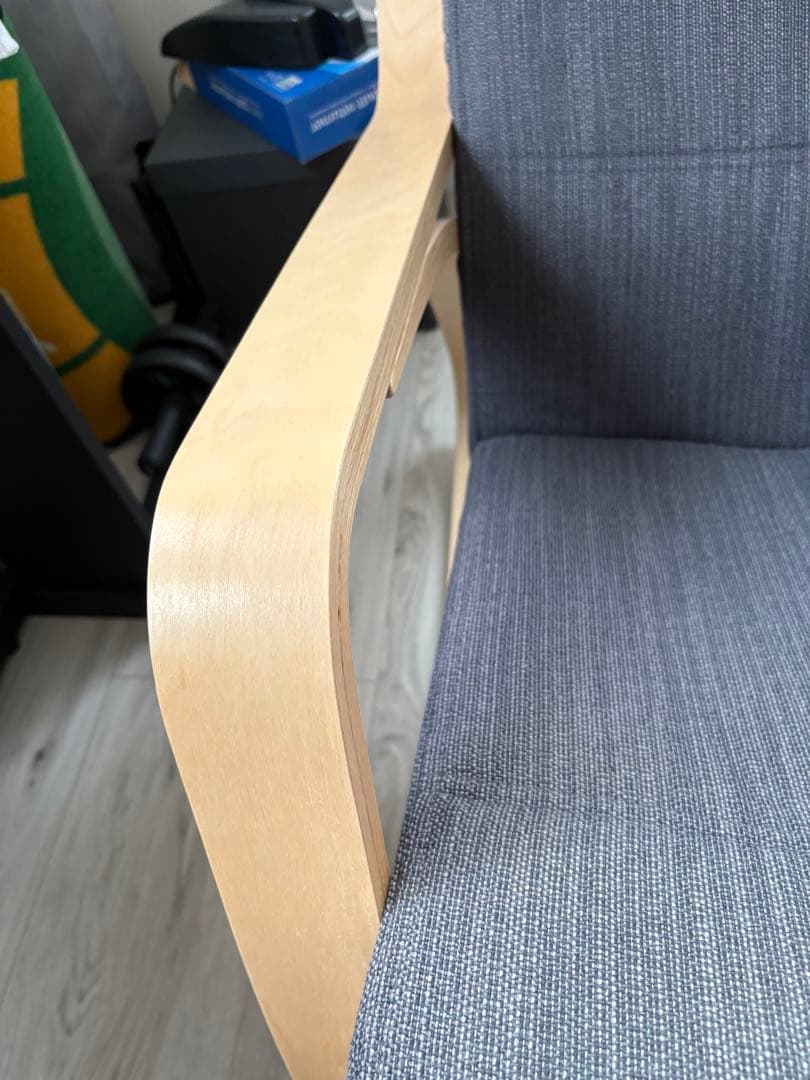 ポエング ロッキングチェア　グレー オットマン付き