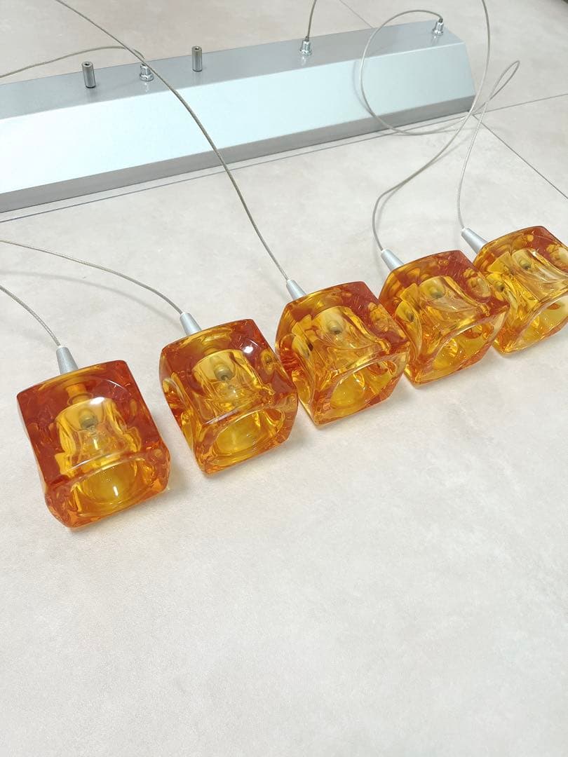 キシマ ガラスキューブ ペンダントライトKishima Amberアンバー色５灯