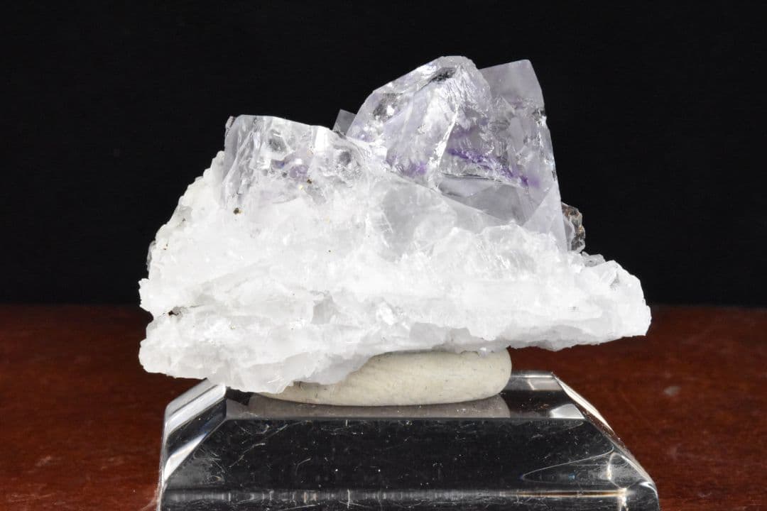 中国浙江省産 フローライトオンクォーツ