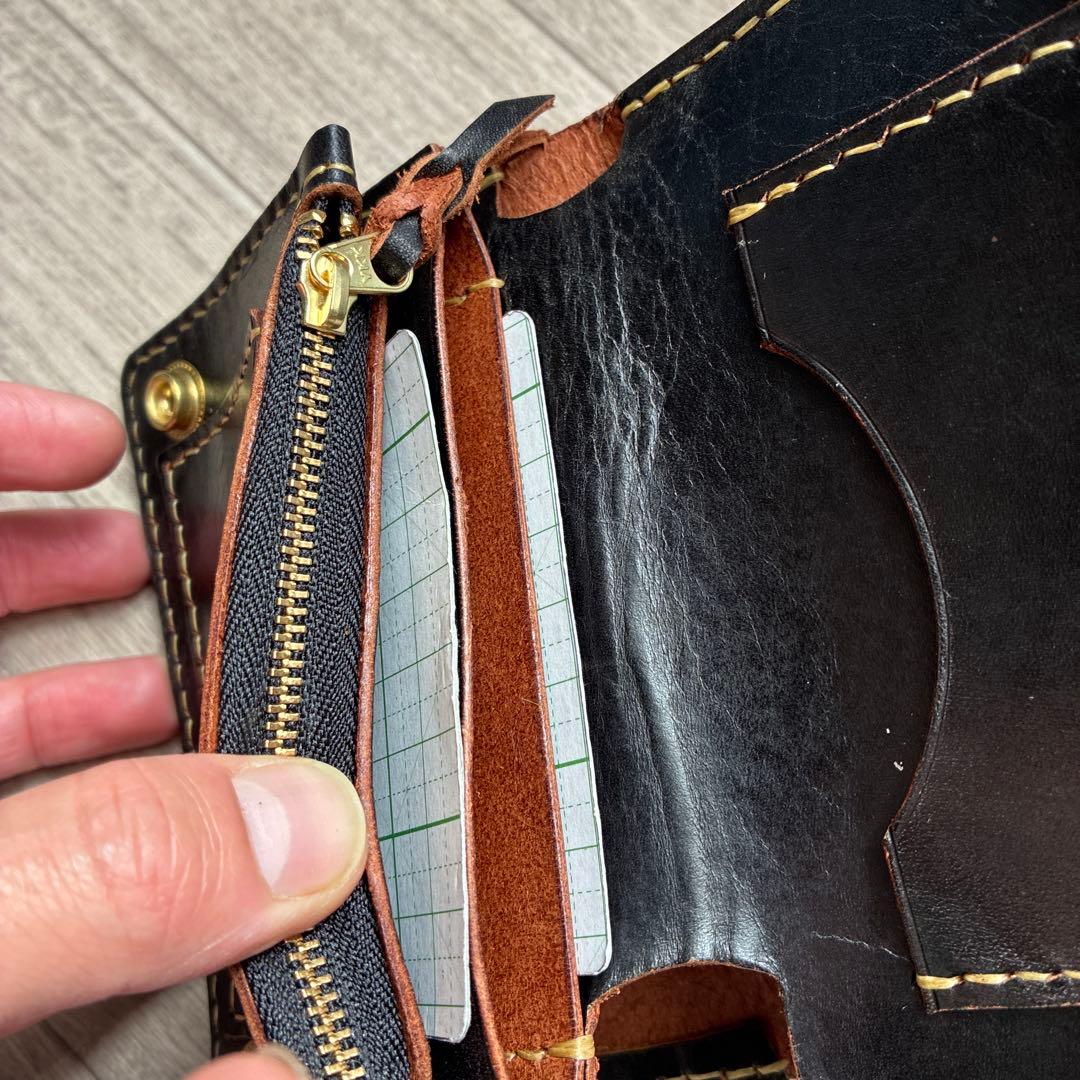 【茶芯ブラック】トラッカーウォレット　ミドル　真鍮　お札を折らずに収納