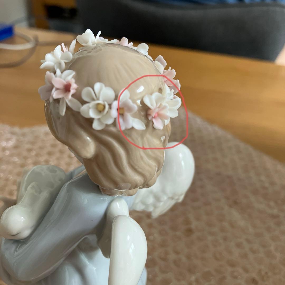 リヤドロ うさぎを抱く天使