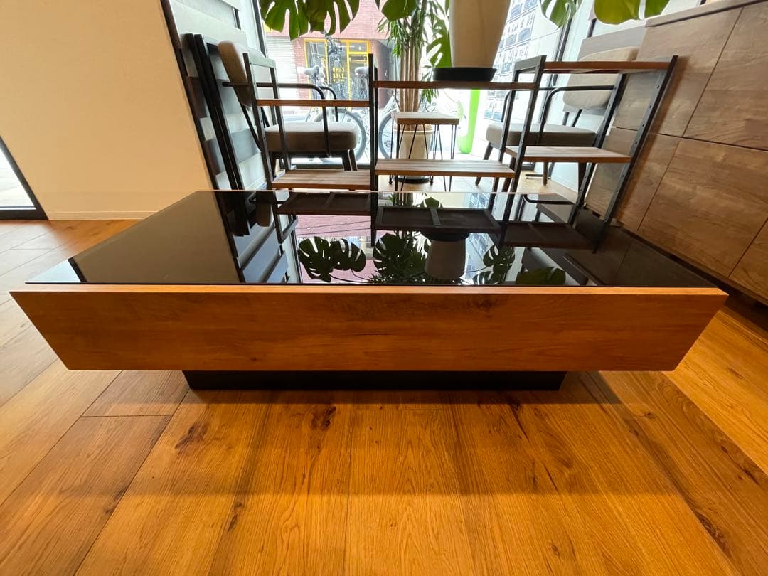 【大阪市浪速区　引取限定】領収書可♪国産木製ローテーブル ガラストップ 引出付