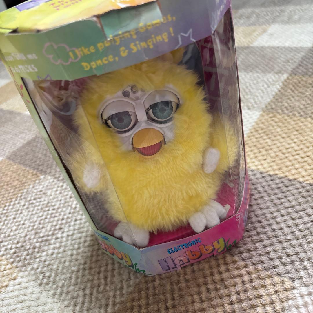 ELECTRONIC Habby ハービー 人形 ファービー人形の類似品 - メルカリ