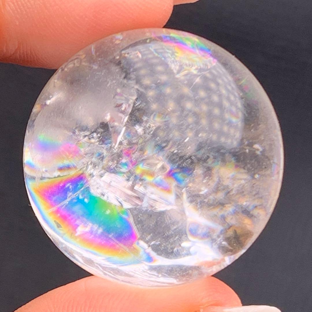 0709143  天然水晶虹入り✨丸玉台付29ミリ