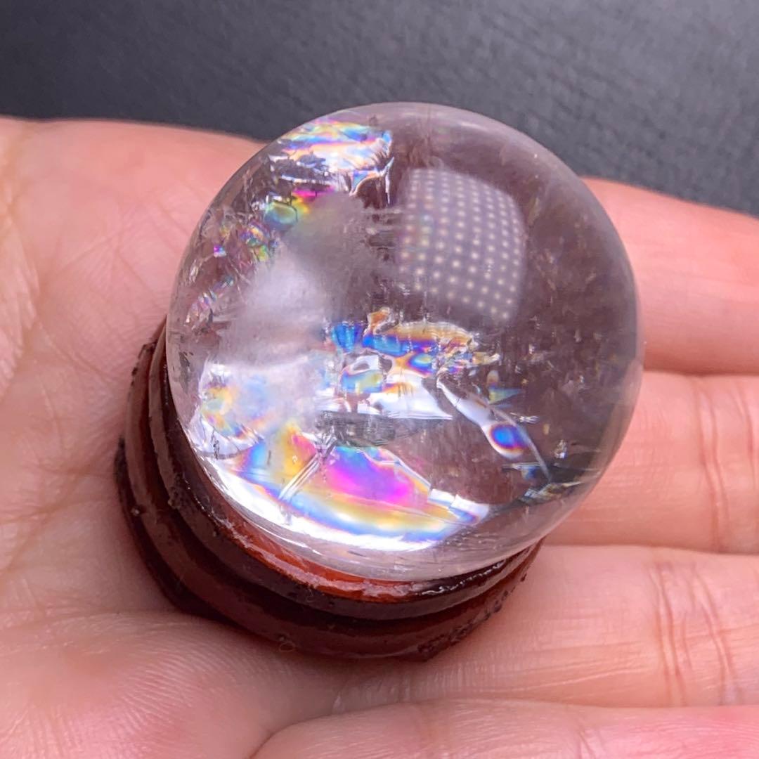 0709143  天然水晶虹入り✨丸玉台付29ミリ