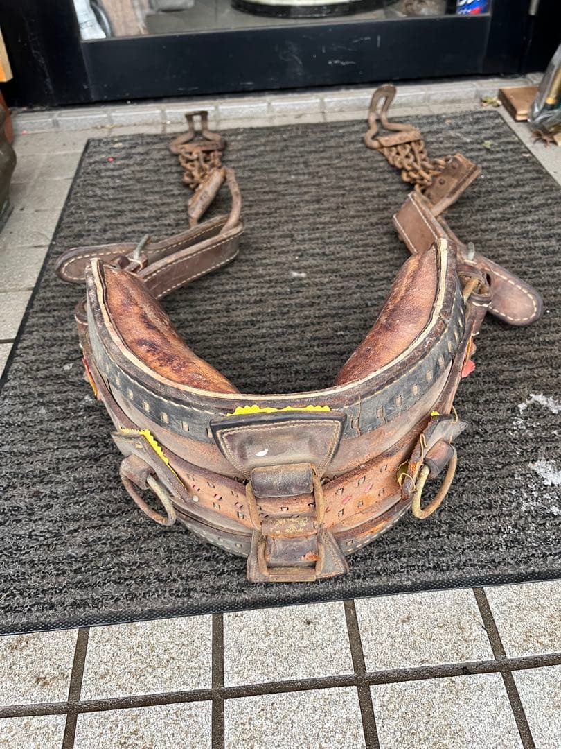 馬具、馬の鞍、馬車の鞍、馬車の革ベルト、馬の革ベルト、ばんえい競馬、番場馬、
