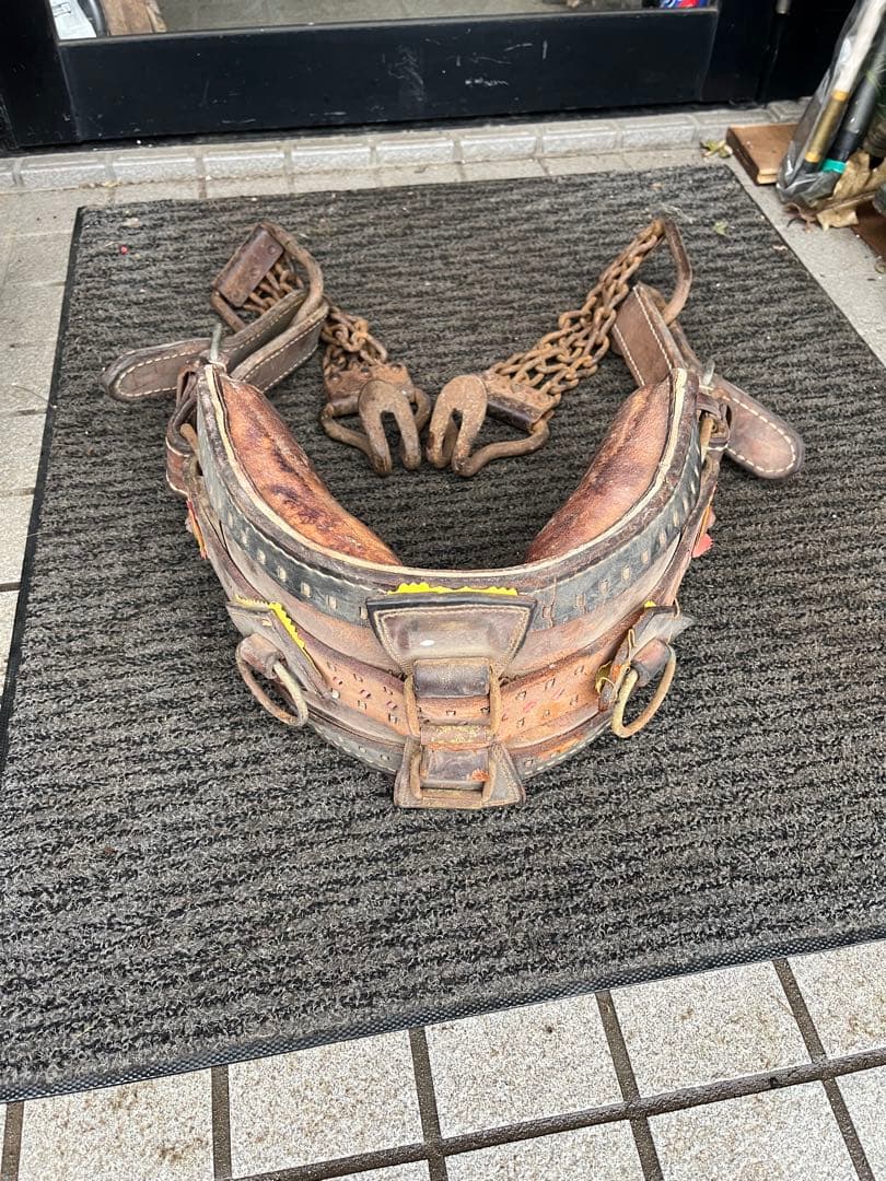 馬具、馬の鞍、馬車の鞍、馬車の革ベルト、馬の革ベルト、ばんえい競馬、番場馬、