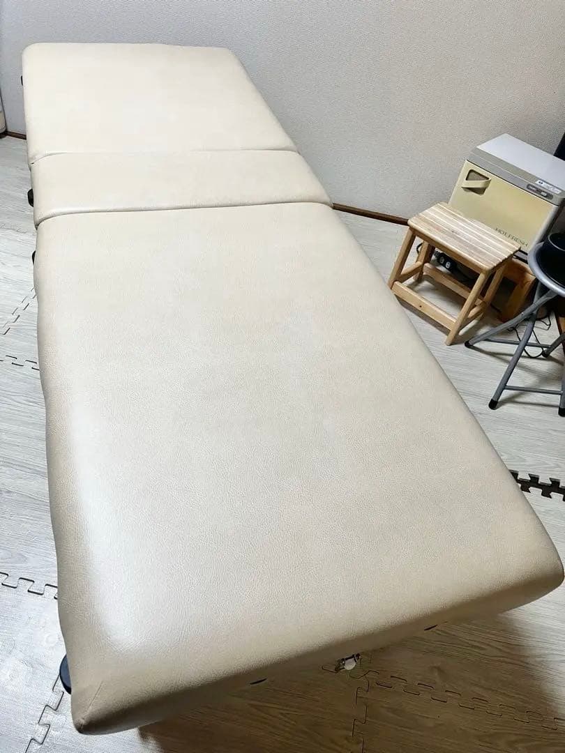 マッサージベッド 折りたたみ施術ベッド マタニティアロマ NOMADO