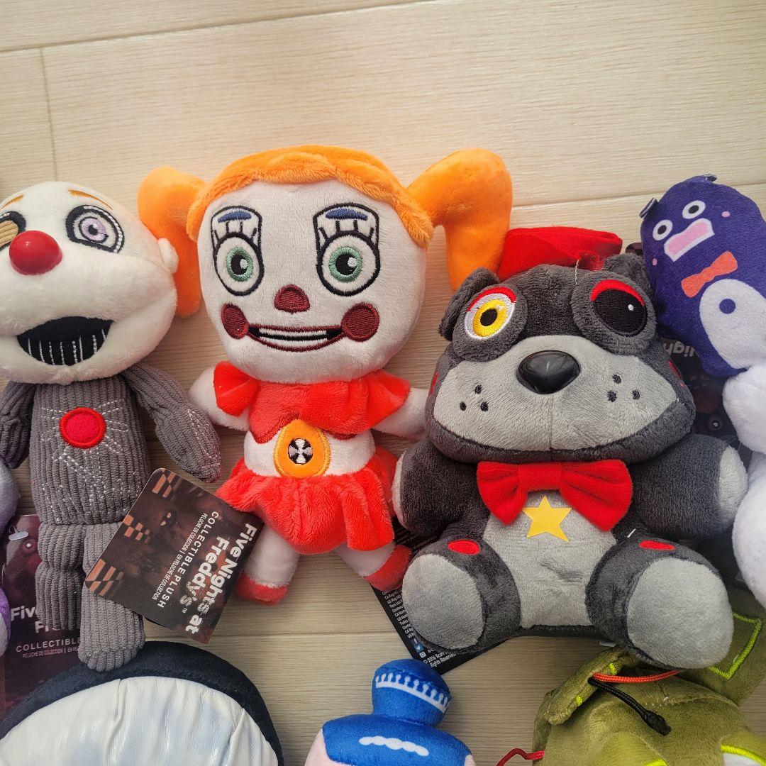 fnaf ファイブナイツアットフレディーズ ぬいぐるみ まとめ売り - メルカリ
