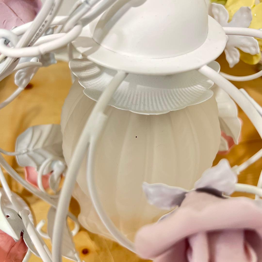 ホワイトアイアンペンダントライト/花の装飾/調光調色電球付き