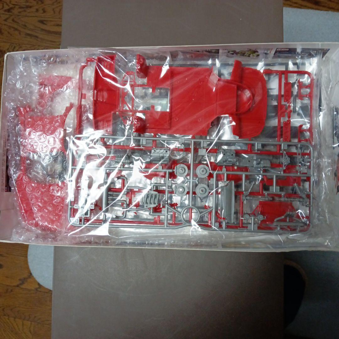 Tamiya Ferrari F40 プラモデル 1/24 & F40雑誌 - メルカリ