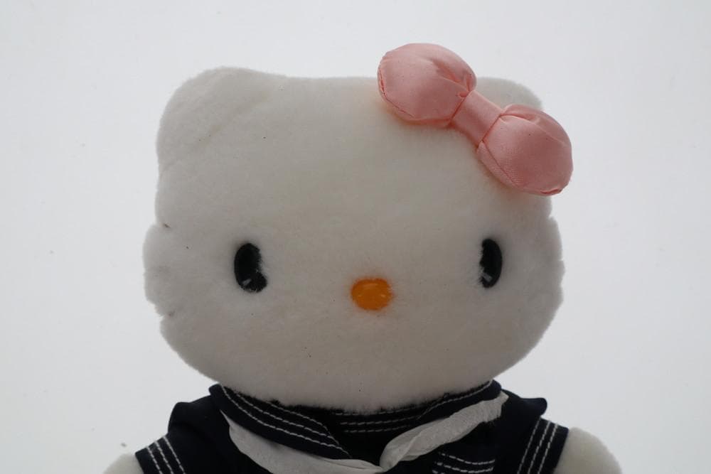 ◆ハローキティ ぬいぐるみ 聖徳大学限定 森英恵デザイン　09445