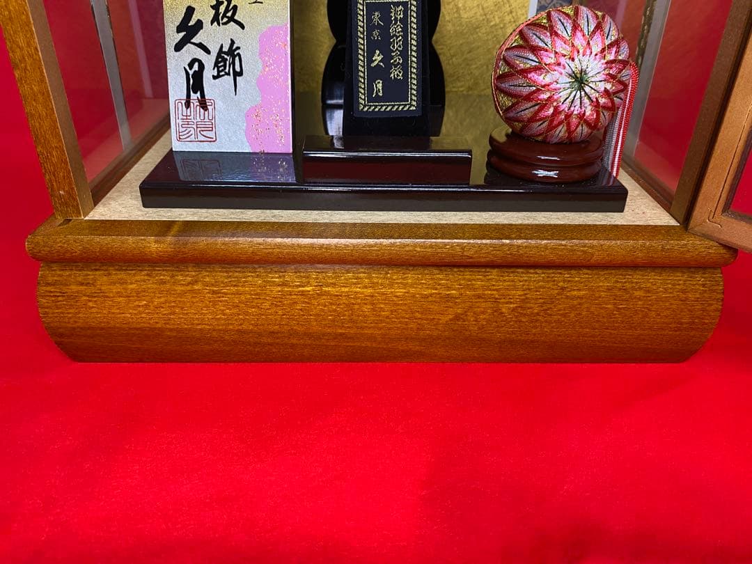 東京久月　羽子板オルゴール付ケース１３号・間口約３１×奥行約２４×高さ約５２㎝