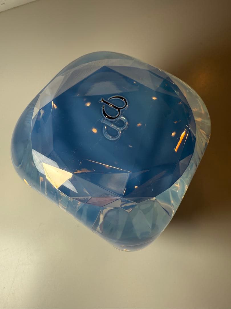 「新品未使用」クレドポーボーテ ラ・クレーム　CPB