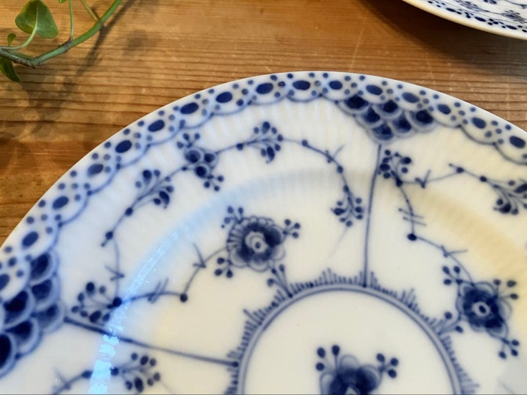 ロイヤルコペンハーゲン ブルーフルーテッドハーフレース 14.5プレート