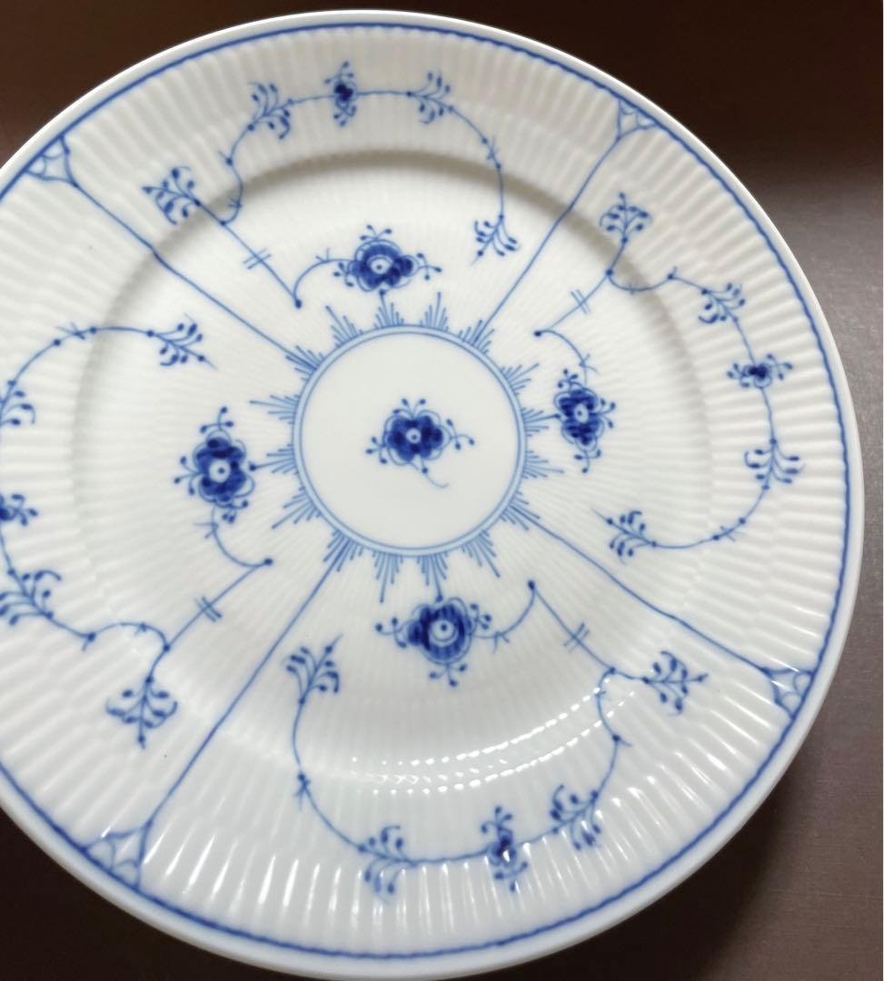 c*1様 ロイヤルコペンハーゲンブルーフルーテッドプレインプレートペア22cB未