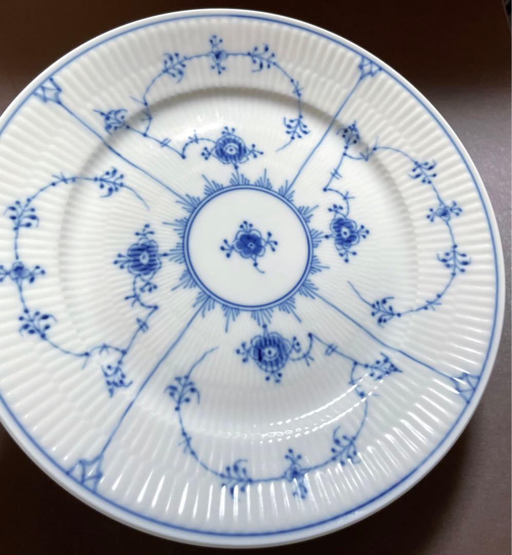 c*1様 ロイヤルコペンハーゲンブルーフルーテッドプレインプレートペア22cB未