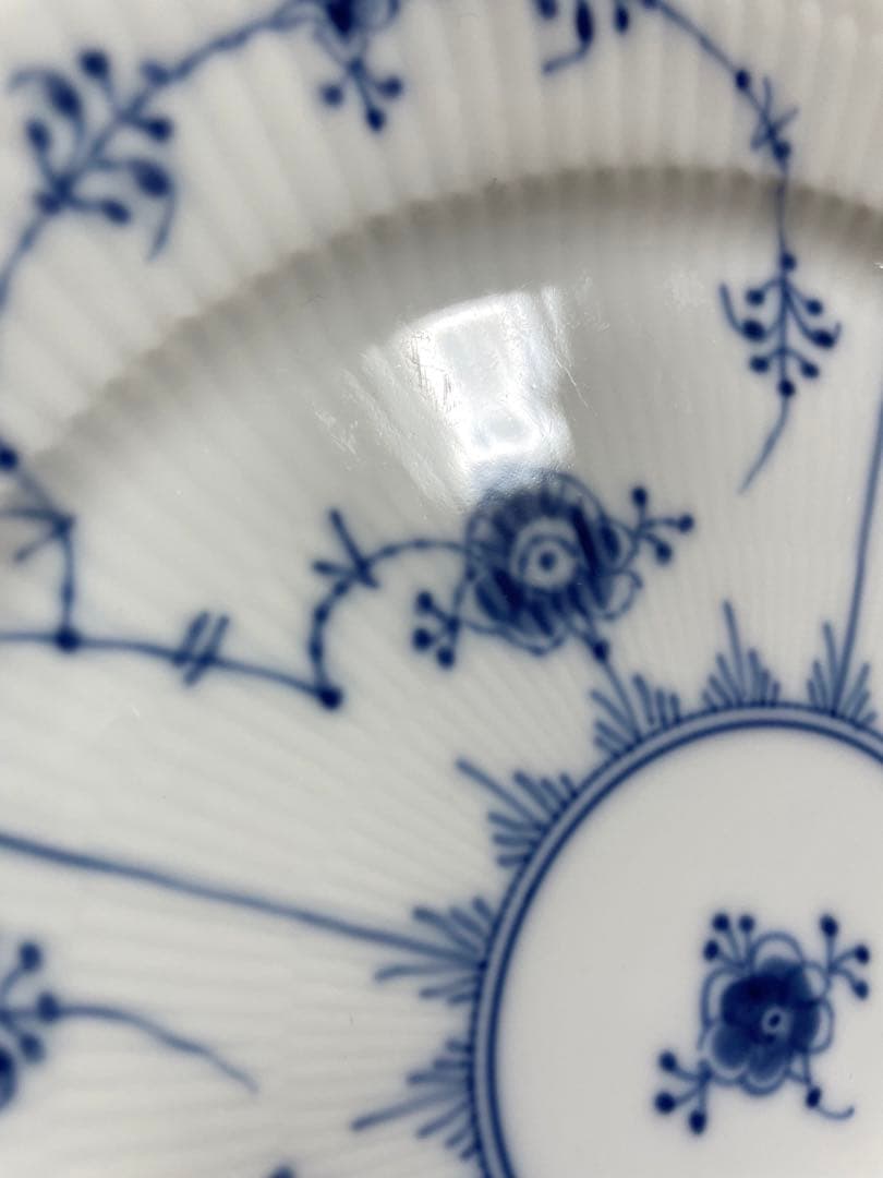 c*1様 ロイヤルコペンハーゲンブルーフルーテッドプレインプレートペア22cB未