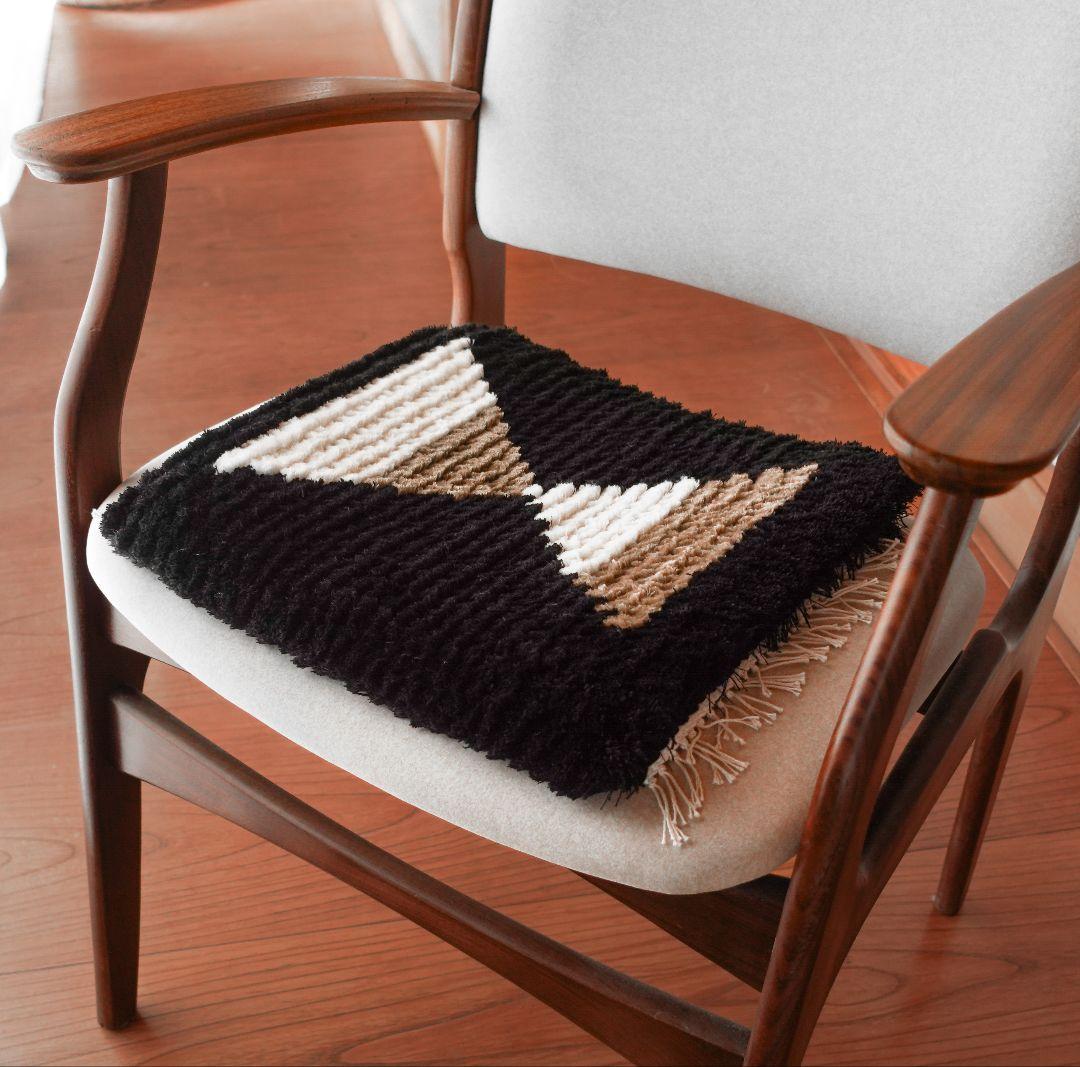 【一点物】【手染め糸】ノッティング織 椅子敷き 007