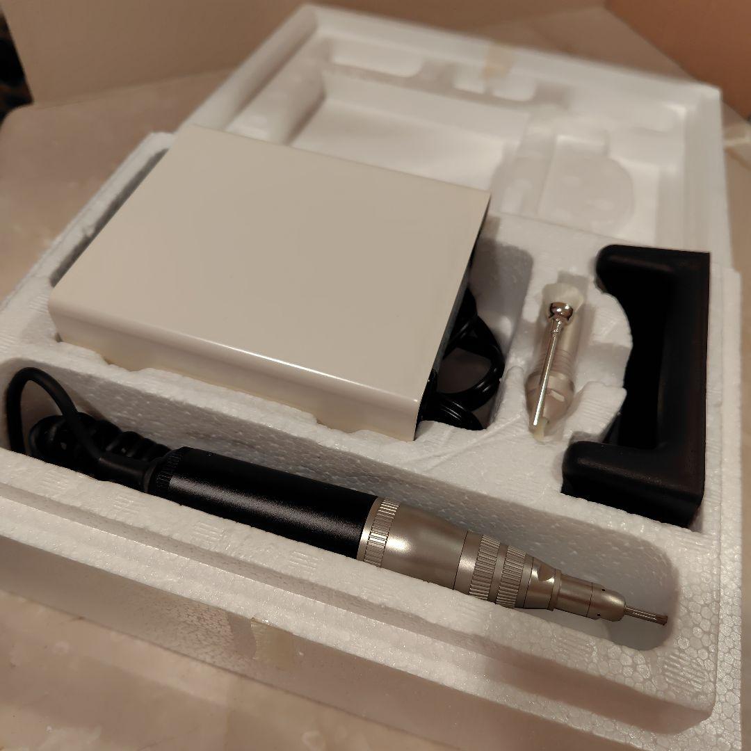 【お値下げ】ネイルラボ　ネイルケアマシーン　ホワイト