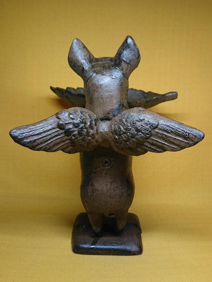 【美品】ブタ　豚　天使　人形　金属　置物　インテリア　工芸品　美術品　A2652