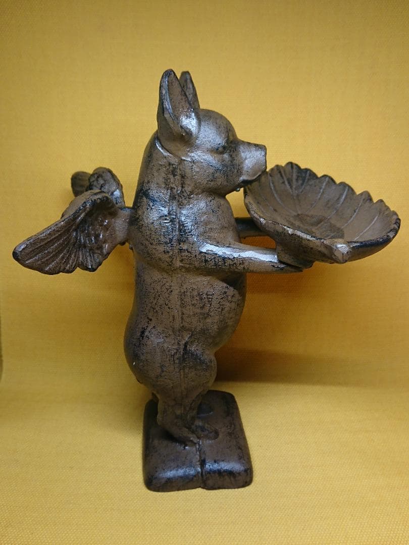 【美品】ブタ　豚　天使　人形　金属　置物　インテリア　工芸品　美術品　A2652