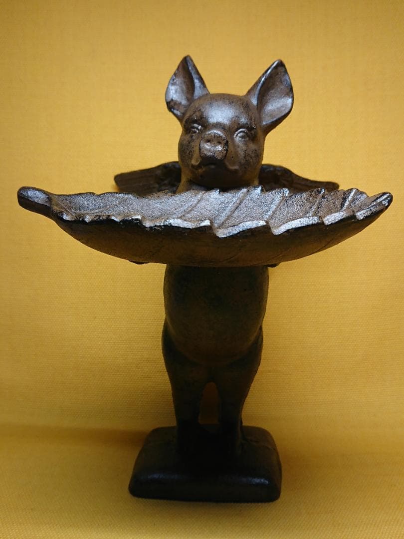 【美品】ブタ　豚　天使　人形　金属　置物　インテリア　工芸品　美術品　A2652