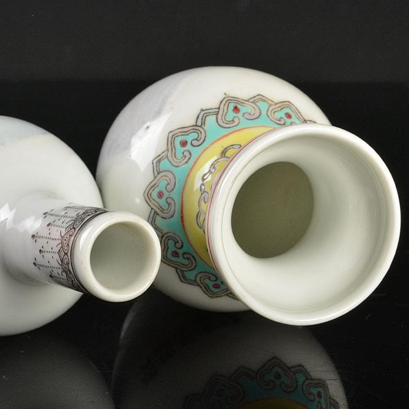 中国 乾隆年製款 粉彩 漢詩山水文 小瓶 2点まとめて V R6645 - メルカリ