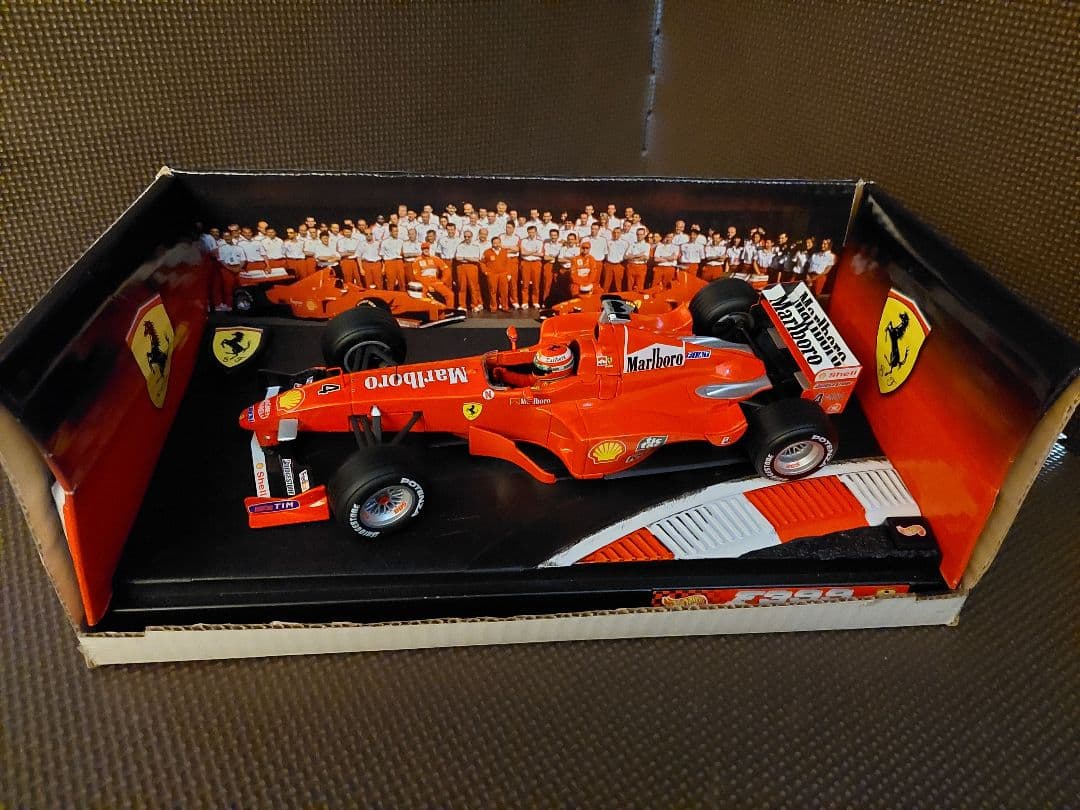 ホットウィール　1/18 フェラーリF399 エディ・アーバイン マルボロロゴ