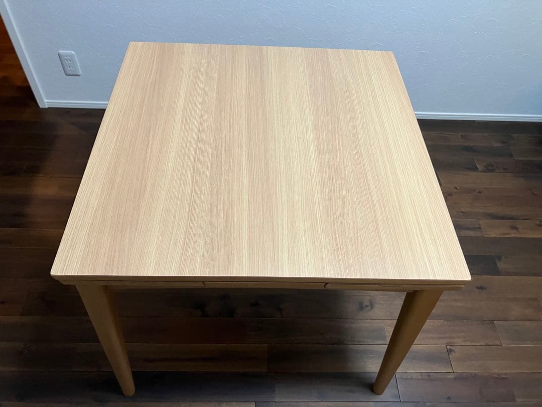 コイズミ ダイニングテーブル 伸張式 東京インテリア - メルカリ